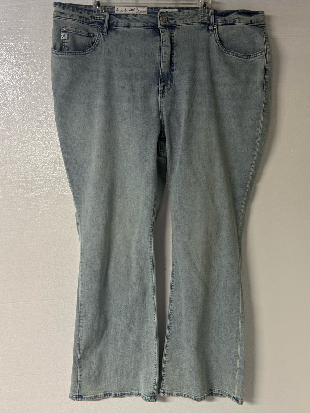 Seven7 Jeans Women 20W Faded Light Wash High Rise Slim Hip & Thigh Bootcut Denim